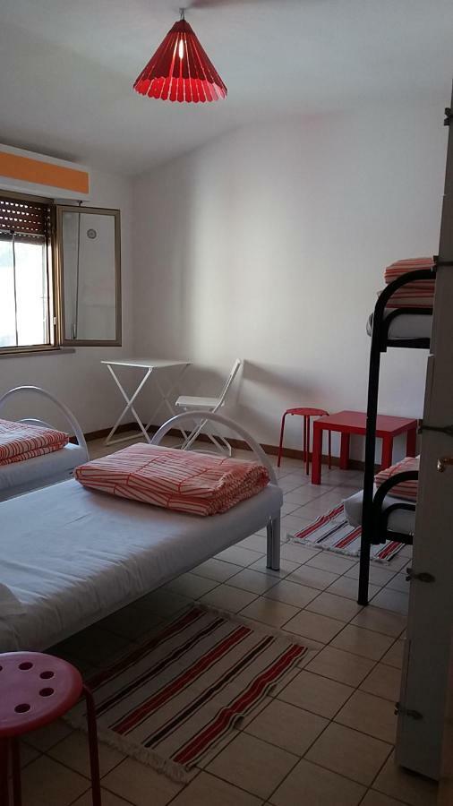Hostel Easy Pisa Eksteriør billede